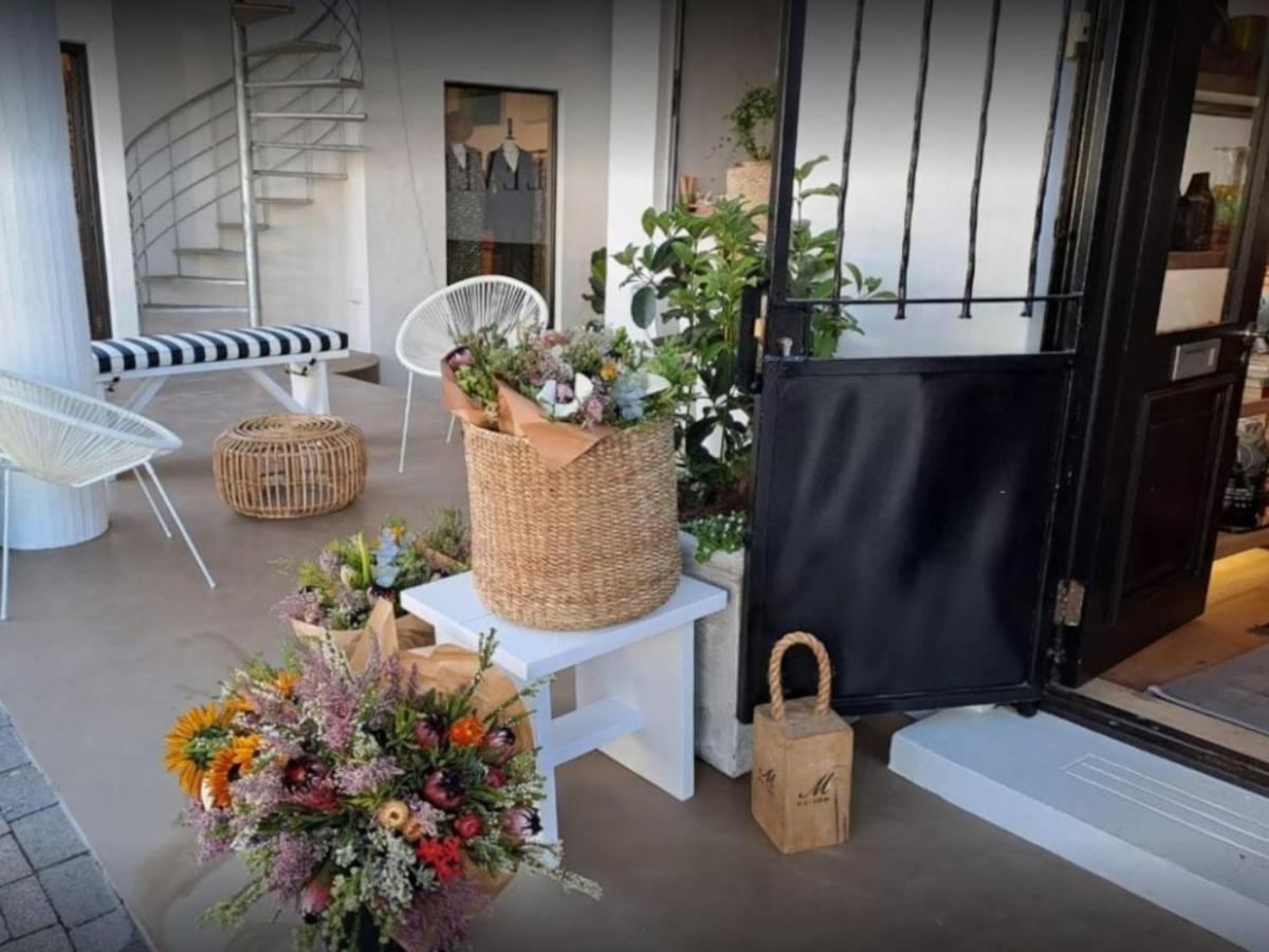 Eleven Hotel Plettenberg Bay Bagian luar foto