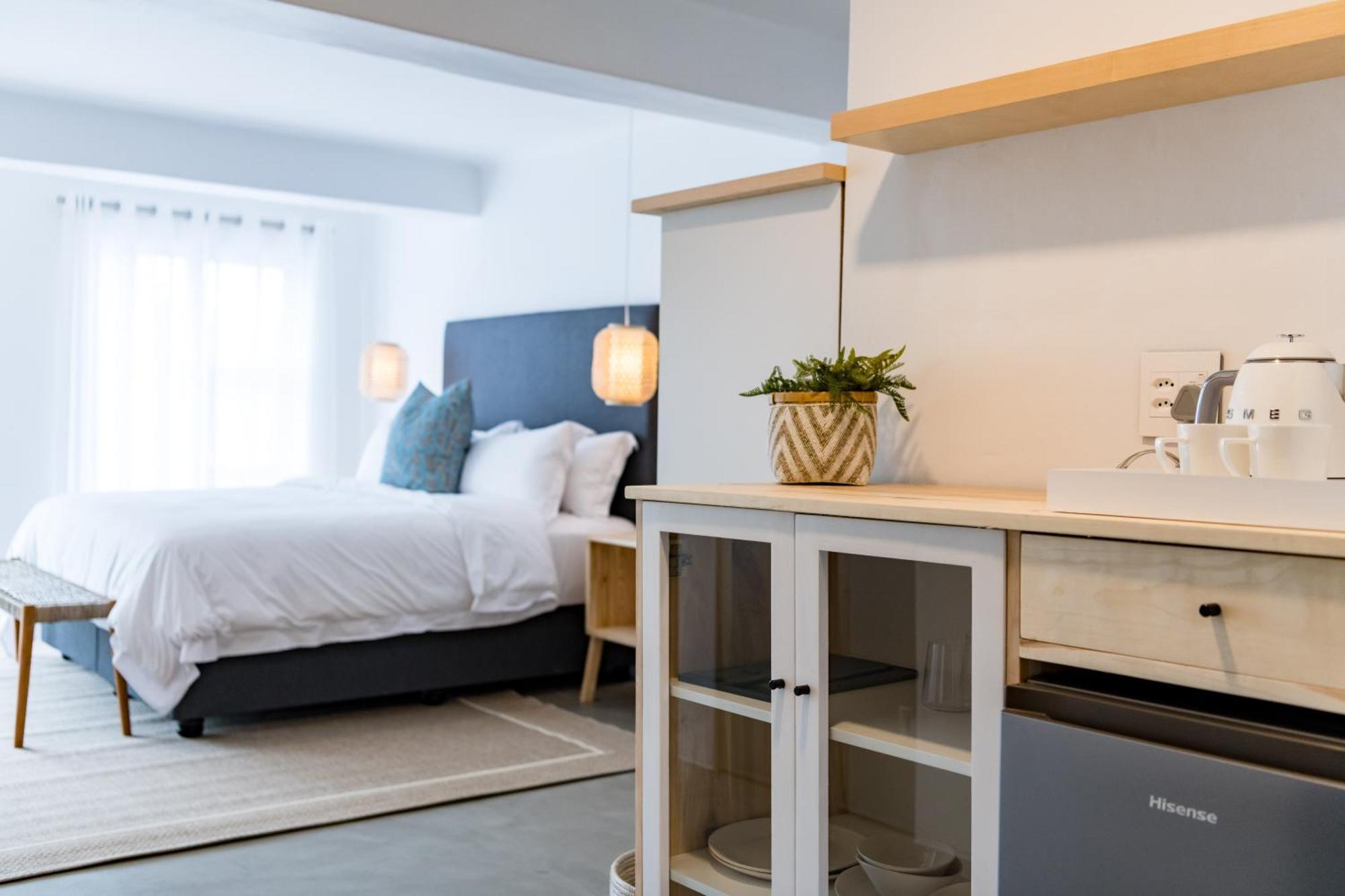 Eleven Hotel Plettenberg Bay Bagian luar foto