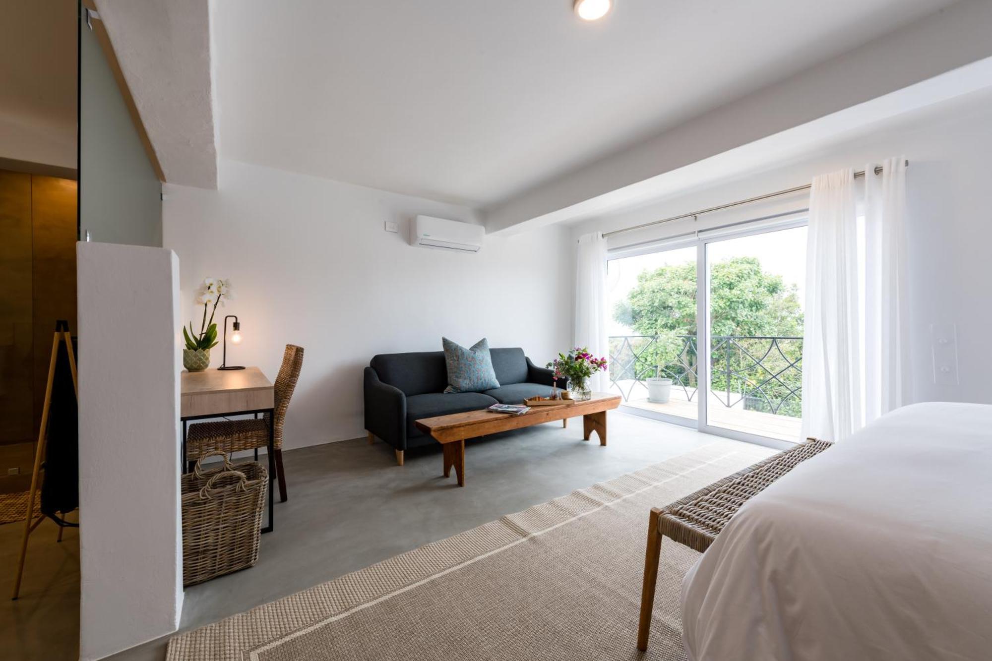 Eleven Hotel Plettenberg Bay Bagian luar foto